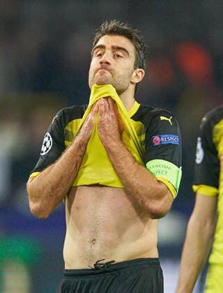 SOKRATIS, 25 BVB Emotionen, enttaeuscht, Enttaeuschung, Frust, frustriert, Trauer ,traurig, verzweifelt, Verzweiflung BORUSSIA DORTMUND - REAL MADRID Gruppenphase Hinspiel, Fussball UEFA Champions League, Dortmund, 26.09.2017 CL Saison 2017 2018, BVB,