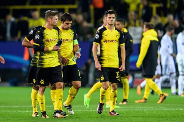 Lukasz Piszczek (Borussia Dortmund 26), Sokratis (Borussia Dortmund 25) und Julian Weigl (Borussia Dortmund 33) beim Champions League Spiel zwischen Borussia Dortmund und Real Madrid am 26.09.2017, Dortmund Copyright: xSchuelerx xEibnerx-xPressefotox EP_EER