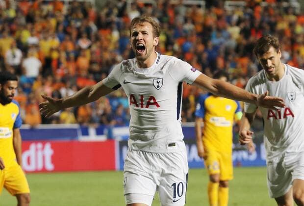 (170927) -- ISTANBUL, NICOSIA. 27, 2017 -- Tottenham Hotspu s Harry Kane (C) celebrates for scoring during the Champions League Group H game between Apoel Nicosia and Tottenham Hotspur at GSP Stadium in Nicosia, Cyprus, Sept. 26, 2017. Tottenham won the match 3-0.) (SP)CYPRUS-NICOSIA-SOCCER-UEFA CHAMPIONS LEAGUE SakisxSavvides 
