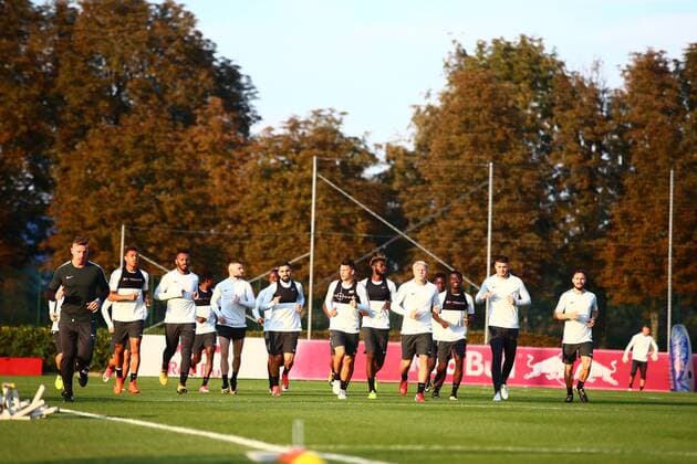 SOCCER - EL, RBS vs Marseille SALZBURG,AUSTRIA,27.SEP.17 - SOCCER - UEFA Europa League, group stage, Red Bull Salzburg vs Olympique Marseille, preview, training RBS. Image shows the team of RBS. GEPAxpictures xFelixxRoittner