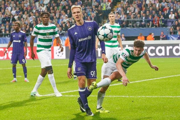 Anderlecht s Lukasz Teodorczyk and Celtic s Kieran Tierney fight for the ball during the second game in the group stage (Group B) of the UEFA Champions League competition between Belgian soccer team RSC Anderlecht and Scottish Celtic FC, Wednesday 27 September 2017 in Brussels. BRUNOxFAHY  x05173799x