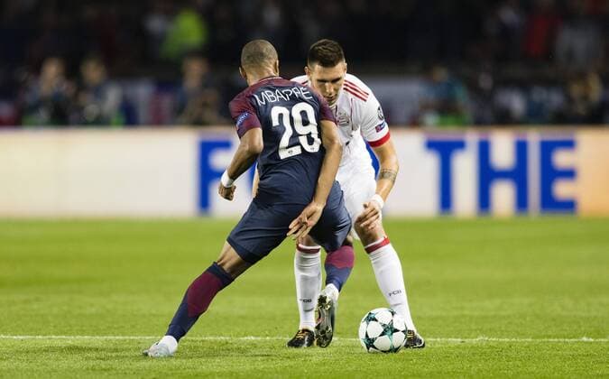 Paris, 27.09.2017 Kylian Mbappe (PSG), Niklas Süle (FCB) Paris St. Germain - FC Bayern München
