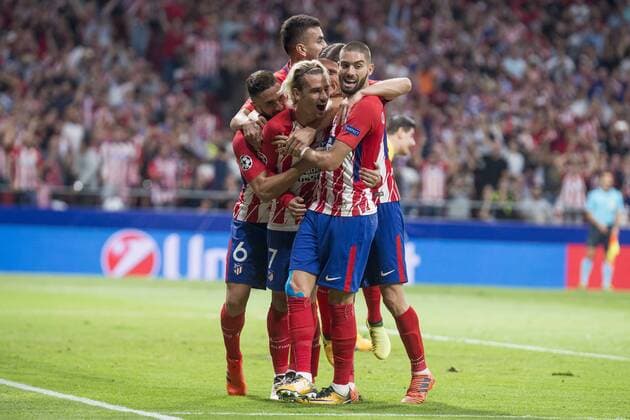 Atletico de Madrid s Filipe Luis, Antoine Griezmann, Yannick Carrasco and Angel Martin Correa and Koke Resurreccion celebrating a goal during UEFA Champions League match between Atletico de Madrid and Chelsea at Wanda Metropolitano in Madrid, Spain September 27, 2017.  (20170927027)