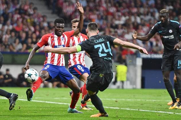 Atletico Madrid v Chelsea UEFA Champions League Gary Cahill of Chelsea shoots at goal during the UEFA Champions League match at the Wanda Metropolitano Stadium, Madrid Content Not Available For UK Newspapers Copyright: xKristianxKanex FIL-10727-0052