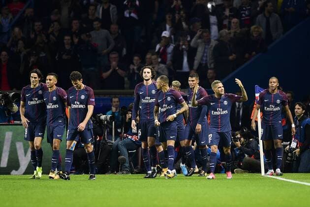 joie des joueurs du PSG apres le 3e but marque par Neymar Jr PSG FOOTBALL PSG vs Bayern de Munich Ligue des Champions 27 09 2017 JBAutissier Panoramic 