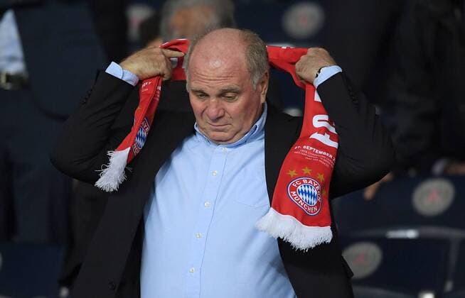 FUSSBALL CHAMPIONS LEAGUE SAISON 2017 2018 GRUPPENPHASE Paris Saint-Germain - FC Bayern Muenchen 27.09.2017 Praesident Uli Hoeness (FC Bayern Muenchen) Paris 