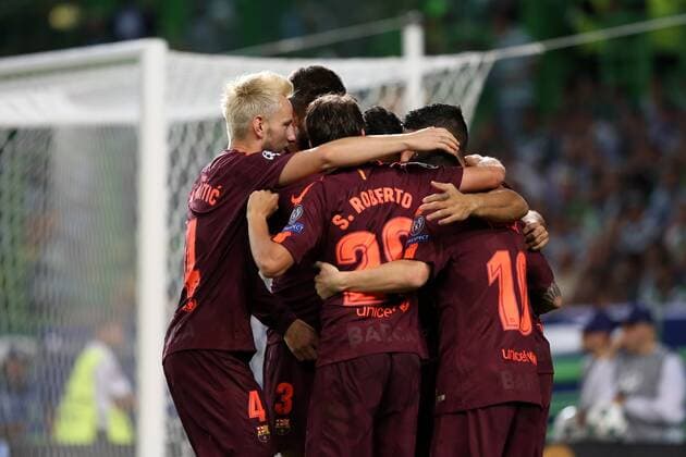 September 27, 2017 - Lisbon, Portugal - Barcelona s Uruguayan forward Luis Suarez celebrates with teammates after scoring during the UEFA Champions League football match Sporting vs Barcelona at the Alvalade stadium in Lisbon, Portugal on September 27, 2017. Photo: Sporting v Barcelona - UEFA Champions League  - ZUMAn230 20170927_zaa_n230_364 Copyright: xPedroxFiuzax