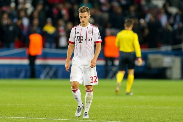 enttaeuschung bei Joshua Kimmich 32 (FC Bayern Muenchen) nach dem Spielende, Paris Saint-Germain vs. FC Bayern Muenchen, Fussball, Vorrunde, Champions League, 27.09.2017 Paris Paris Frankreich Copyright: xkolbert-press ChristianxKolbertx