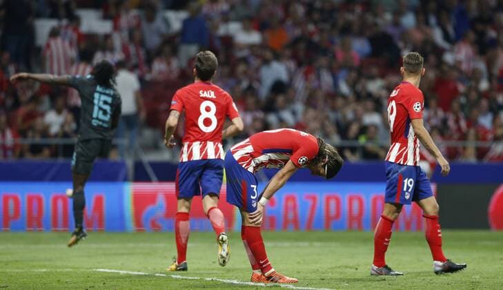 Partido de Liga de Campeones entre el Atlético y el Chelsea en el Wanda Metropolitano. En la imagen, Batshuayi logra su gol. Champions League match between Atlético and Chelsea. In this picture, Batshuayi scores his goal. 