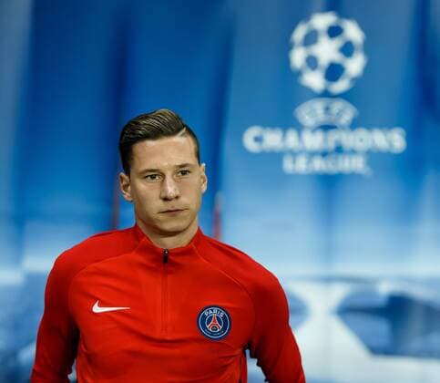 Paris, Frankreich, 27.09.2017, UEFA Champions League - 2017 18 Season, 2nd game day, FC Paris Saint-Germain - FC Bayern Muenchen, Julian Draxler (PSG) guckt ( DeFodi048