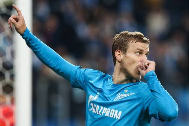 Bilder des Tages - SPORT ST PETERSBURG, RUSSIA - SEPTEMBER 28, 2017: FC Zenit St Petersburg s Alexander Kokorin reacts after scoring in their 2017-18 UEFA Europa League Group L Round 2 football match against FC Real Sociedad at Saint Petersburg Stadium. Peter Kovalev TASS  TS0624E4