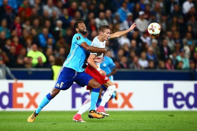 SOCCER - EL, RBS vs Marseille SALZBURG,AUSTRIA,28.SEP.17 - SOCCER - UEFA Europa League, group stage, Red Bull Salzburg vs Olympique Marseille. Image shows Rolando (Marseille) and Hannes Wolf (RBS). GEPAxpictures xFelixxRoittner