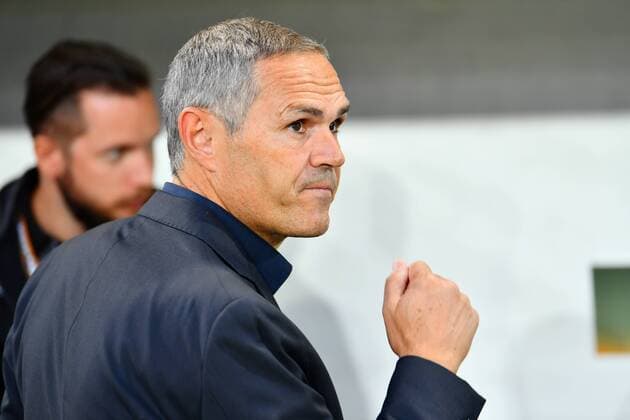 28.09.2017 Luzern Swissporarena (Neuer Spielort ) Fussball Herren Saison 2017 2018 Europa League FC Lugano - Steaua Bukarest 1:2 Bild zeigt Trainer Pierluigi Tami FC Lugano) . Aktion c) Anton Geisser 