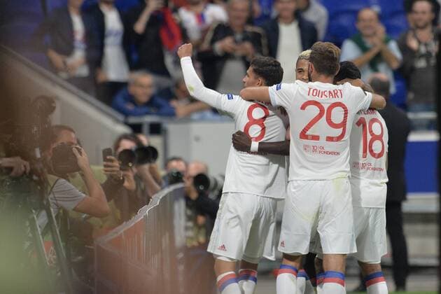 Joie de Houssem Aouar et de ses coequipiers lyon FOOTBALL Lyon vs Atalanta Bergame Ligue Europa Phase de goupe 28 09 2017 FredericChambert Panoramic 