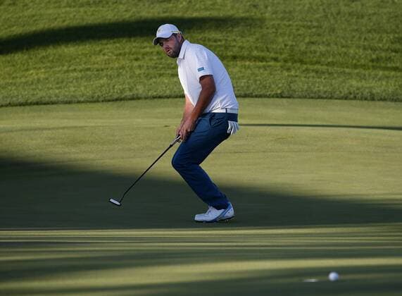 Marc Leishman of the International Team reacts to his missed putt on the 15th green on day one of the Presidents Cup on September 28, 2017 at Liberty National Golf Club in Jersey City, New Jersey.  NYP20170928516 RICHxSCHULTZ