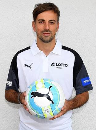 29.09.2017, xjhx, Fussball 1.Bundesliga Frauen, 1.FFC Frankfurt Vorstellung neuer Trainer Niko Arnautis, emspor, v.l. Trainer Niko Arnautis (1.FFC Frankfurt) Frankfurt am Main