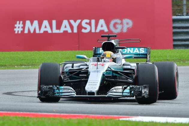 (170929) -- SEPANG, Sept. 29, 2017 -- Mercedes British driver Lewis Hamilton competes during the second practice session of the Formula One Malaysia Grand Prix at the Sepang Circuit in Malaysia, on Sept. 29, 2017. ) (SP)MALAYSIA-SEPANG-F1-2ND PRACTICE SESSION ChongxVoonxChung 
