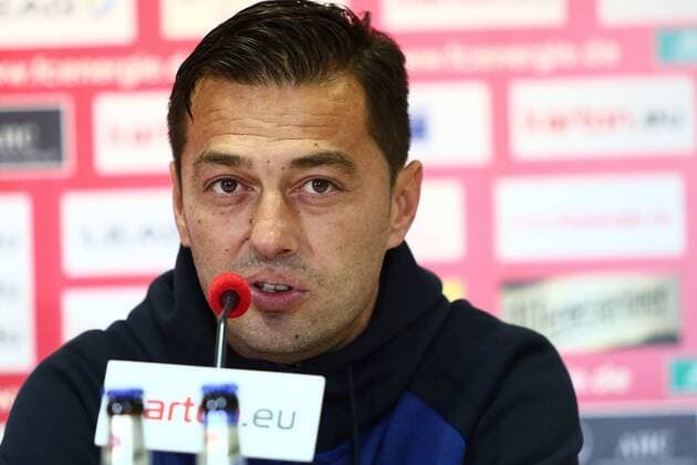 Cheftrainer Ante Covic (Hertha II) Fussball Regionalliga FC Energie Cottbus - Hertha BSC II