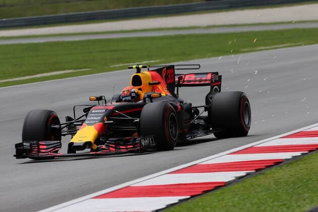 30.09.2017 - Free Practice 3, Max Verstappen (NED) Red Bull Racing RB13 Malaysian Grand Prix, Sepang 28 September - 1 October 2017 30.09.2017 - Free Practice 3, Max Verstappen (NED) Red Bull Racing RB13 