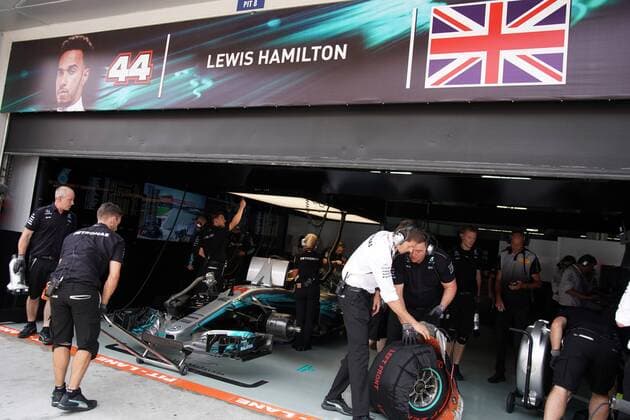 30.09.2017 - Free Practice 3, Lewis Hamilton (GBR) Mercedes AMG F1 W08 Malaysian Grand Prix, Sepang 28 September - 1 October 2017 30.09.2017 - Free Practice 3, Lewis Hamilton (GBR) Mercedes AMG F1 W08 