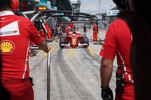 30.09.2017 - Free Practice 3, Sebastian Vettel (GER) Scuderia Ferrari SF70H Malaysian Grand Prix, Sepang 28 September - 1 October 2017 30.09.2017 - Free Practice 3, Sebastian Vettel (GER) Scuderia Ferrari SF70H 