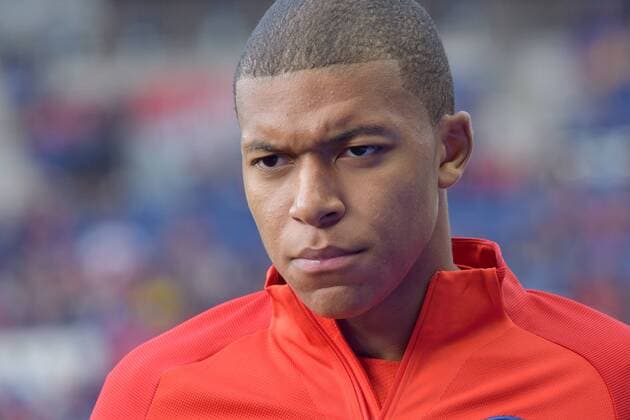 Match PSG vs Bordeaux (6-2). Match Psg Bordeaux. Mbappe. 221120 Jones Smith Starface 2017-09-30 Paris France Mbappe, Kylian  Copyright: xJonesxSmithx 80308472st