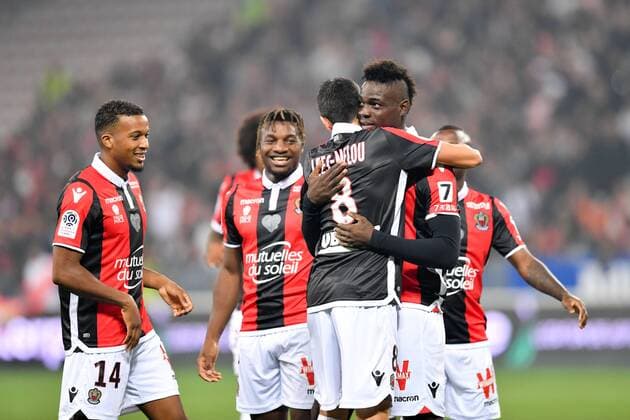 09 Mario BALOTELLI nice 07 Allan SAINT MAXIMIN nice 14 ALASSANE PLEA nice JOIE FOOTBALL Nice vs Marseille Ligue 1 Conforama 01 10 2017 FEP Panoramic 