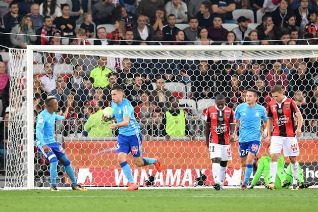 05 Lucas OCAMPOS om 26 Florian THAUVIN om JOIE FOOTBALL Nice vs Marseille Ligue 1 Conforama 01 10 2017 FEP Panoramic 