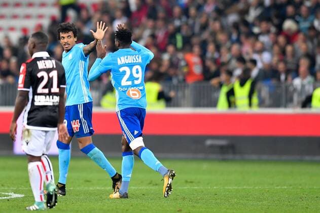 19 Luiz GUSTAVO om JOIE FOOTBALL Nice vs Marseille Ligue 1 Conforama 01 10 2017 FEP Panoramic 