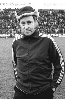 Fußball, Trainerhistorie, Kickers Offenbach Aus 1. BL Saison 1970 71 Eintracht Braunschweig gegen Kickers Offenbach 3:0 am 13.02.1971. Im Foto: Kickers Trainer Rudi Gutendorf