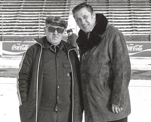 Fußball, Trainerhistorie, TeBe Berlin Han96 Trainer Helmut Kronsbein li. und TEBE Trainer Klaus Basikow. Aus 2. BL Hannover 96 gegen Tennis Borussia Berlin 1-0 am 18.02.1978.