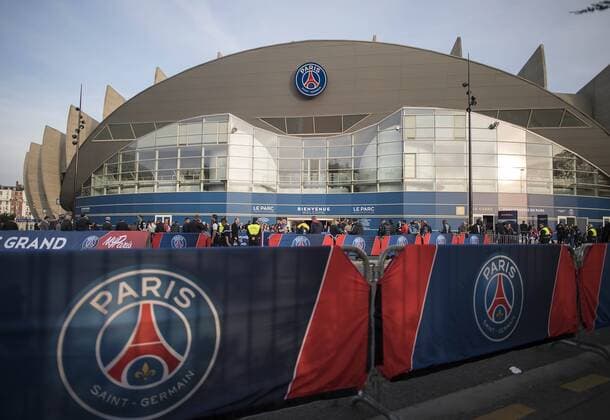 das Prinzenspark Stadion, Parc des Princes, Aussenansicht, Fussball Champions League, Vorrunde 2. Spieltag, Gruppe B, Paris St. Germain - FC Bayern Muenchen (M) 3:0, am 27.09.2017 in Paris Frankreich.