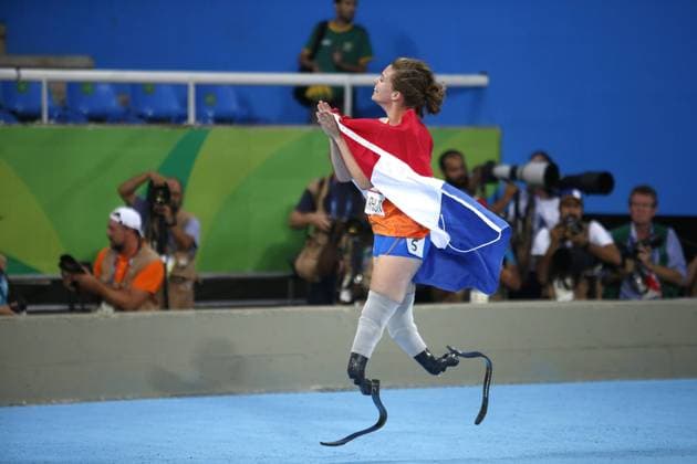 RIO DE JANEIRO 15 09 2016 Paralympic Summer Games 2016 Olympic Stadium Athletics Women 200 M T44 Final Marlou van Rhijn wins gold PS 2016 Marlou van Rhijn Gold at 200m