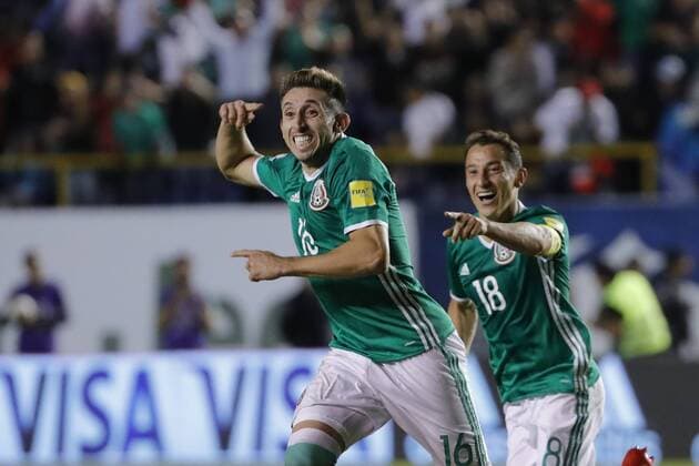 Hector Herrera (L) of Mexico celebrates after scoring against Trinidad y Tobago during a match for the qualifiers of the World Cup Russia 2018, at the Alfonso Lastras Stadium, in San Luis Potosi, Mexico, 6 October 2017. Mexico vs Trinidad and Tobago !ACHTUNG: NUR REDAKTIONELLE NUTZUNG!  Copyright: xJoséxMéndezx MEX60 20171007-636429526444906386