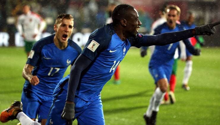 Fußball, WM Quali, Bulgarien - Frankreich 07.10.2017 Sofia Bulgaria-France FIFA World Cup WM Weltmeisterschaft Fussball Russia 2018 European qualifiers men s football Blaise Matuidi(c) France celebrate goal :Str 