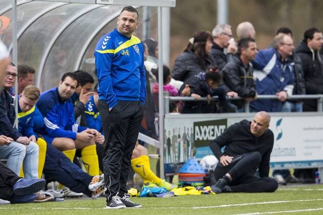 ELSPEET Elspeet Veluwezoom football 4th grade Saturday season 2015 2016 Sportpark Op de Heide 30 04 2016 Veluwezoom trainer Jhon van Beukering Elspeet Veluwezoom