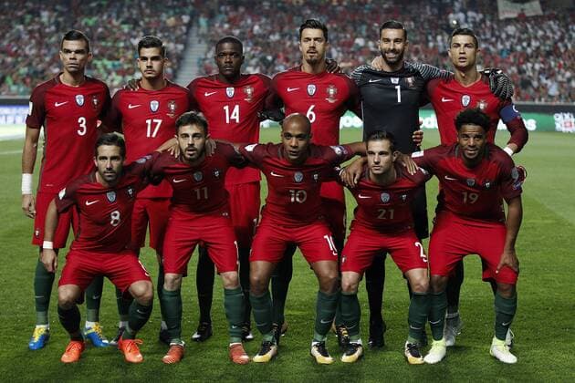October 10, 2017 - Lisbon, Portugal - Portuguese team lineup Mannschaftsbild Totale with (left to right; top down) Pepe, Andre Silva, William Carvalho, Jose Fonte, Rui Patricio, Joao Moutinho, Bernardo Silva, Joao Mario, Cedric Soares, Eliseu during the FIFA World Cup WM Weltmeisterschaft Fussball WC 2018 football qualifier match between Portugal and Switzerland, in Lisbon, on October 10, 2017. Portugal - Switzerland - World Cup 2018 Qualifier.WC-2018-QUALIFIER-POR-SUI  - ZUMAn230 20171010_zaa_n230_704 Copyright: xCarlosxPalmax