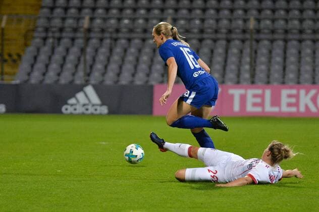 Nicole Rolser FC Bavaria Munich Magdalena Eriksson FC Chelsea Munich Munich Germany Germany 11 10 2017 Football UEFA Women s Champions League FC Bavaria Munich FC Chelsea xklx