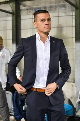 Thomas Wörle team manager FC Bavaria Munich in Suit before the Rueckspiel the FC Bavaria Munich against the FC Munich Munich Germany Germany 11 10 2017 Football UEFA Women s Champions League FC Bavaria Munich FC Chelsea xklx