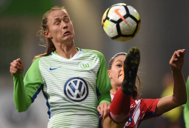 Caroline Graham Hansen Wolfsburg 26 Viola Calligaris Madrid Football UEFA Women Champions League VfL Wolfsburg Atletico Madrid xPW001F2Px