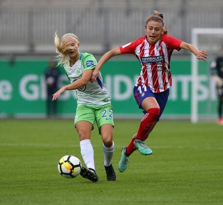 Wolfsburg vs Atletico Madrid CL Women Wolfsburg Germany 11 10 2017 Football VfL Wolfsburg vs Atletico Madrid 1 32 Final UEFA Women Champions League Season 2017 18 Picture shows Pernille Harder VfL Wolfsburg Wolfsburg