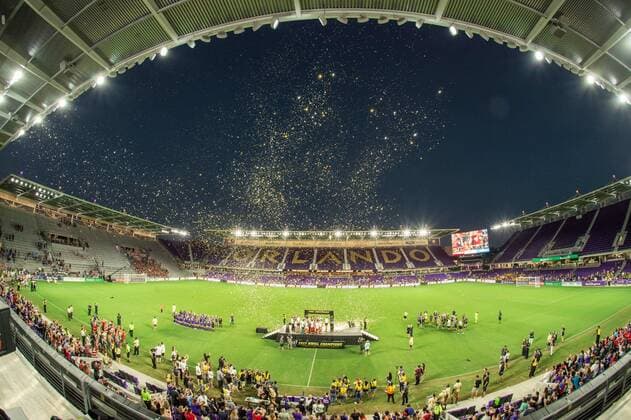 October 14, 2017 - Orlando, Florida, United States - Orlando, FL - Saturday October 14, 2017: Portland Thorns FC celebrating the victory during the NWSL Championship match between the North Carolina Courage and the Portland Thorns FC at Orlando City Stadium. Portland Thorns FC celebrating the victory - ZUMAt139 20171014_zaa_t139_141 Copyright: xJeremyxReperx