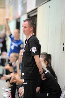 André drove HSG Blomberg Lip team manager Handball Women EHF Cup Round 2 Game 14 10 2017 Photo TBaur Eibner Metzingen Copyright: xBaurT Eibner-Pressefotox EP_ToBa