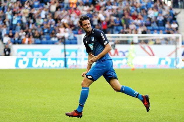 14 10 2017 xTVx Football 1 Bundesliga TSG 1899 Hoffenheim FC Augsburg emspor v l Goal Scored goal to 2 1 Mark Alexander Uth TSG 1899 Hoffenheim goal celebration Goal Celebration Celebrate The Goal Celebrates Scoring Sinsheim