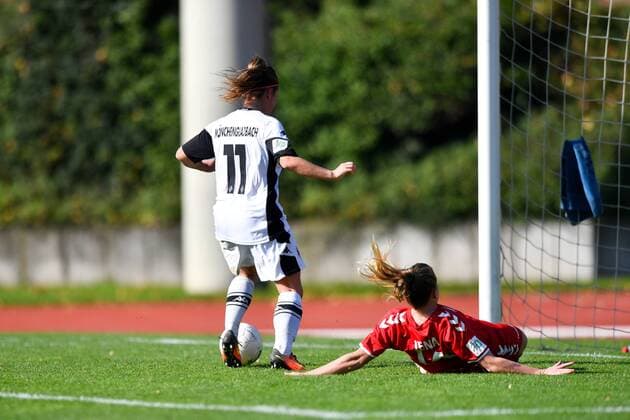 Kelly Simmons Borussia Moenchengladbach on the Way to 4 2 Football 2 Women Bundesliga Borussia Moenchengladbach UPS Jena 2 xmkx