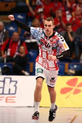 Handball 3. Liga Nord 2017 2018 - Handball Verein Hamburg vs. HSV Hannover Lukas Ossenkopp (Hamburg) jubelt . Jubel . Sporthalle Alsterdorf Hamburg