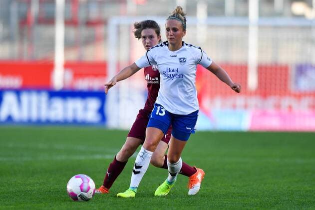 Karoline Heinze FF UPS Jena 13 expected the Ball before Jana Feldkamp SGS 4 Football Alliance Women Bundesliga SGS Eat UPS Jena xmkx