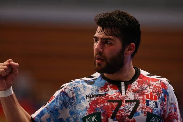Handball 3. Liga Nord 2017 2018 - Handball Verein Hamburg vs. HSV Hannover Kevin Herbst (Hamburg) jubelt . Jubel . Sporthalle Alsterdorf Hamburg
