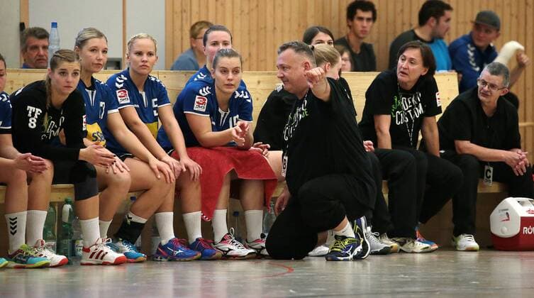 15 10 2017 Germany TV Möglingen vs TS Herzogenaurach 3 Handball League Women Season 2017 2018 centre team manager Dominic Schaudt TVM