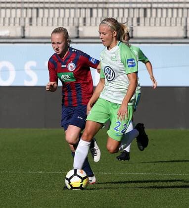 v l Caroline Siems 1 FFC Turbine Potsdam Pernille Harder VfL Wolfsburg